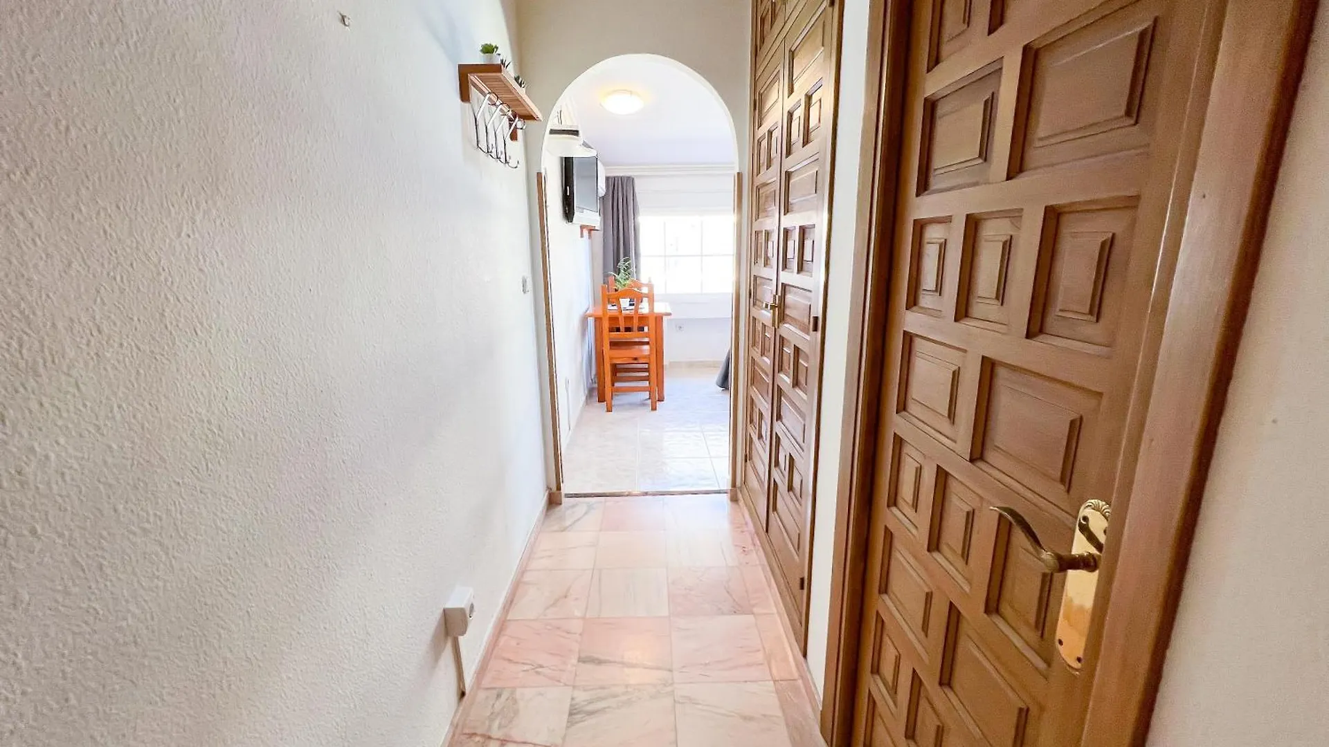Apartamento Carihuela Beach, Club San Antonio, Torremolinos Malaga